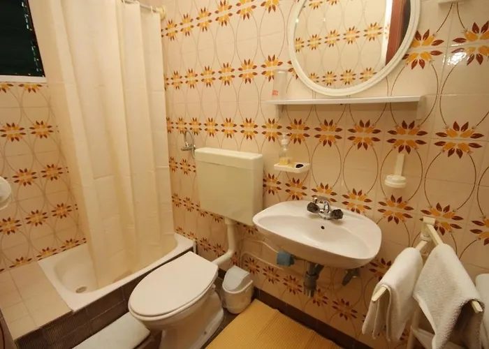 Апартаменты By The Sea Kukljica, Ugljan - 8451 *